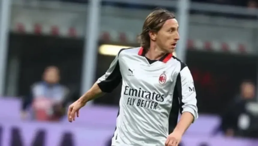 luka-modric-sofre-fratura-no-rosto-e-vira-desfalque-para-o-milan,-mas-nao-preocupa-para-a-copa-do-mundo