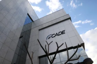 cade-abre-investigacao-contra-google-por-uso-de-conteudo-produzido-por-ia