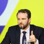 durigan-se-reune-com-bancos-em-meio-a-desenho-do-novo-desenrola