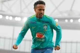 com-a-lesao-de-militao,-lista-de-jogadores-cortados-da-copa-do-mundo-chega-a-21;-confira