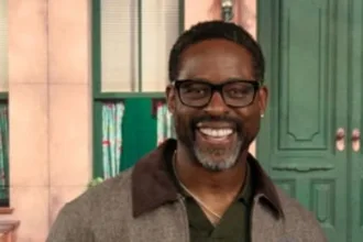 sterling-k.-brown-ve-lesao-no-tendao-de-aquiles-como-bencao-para-convivio-com-filhos