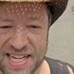 curitibano-revela-vida-em-bairro-popular-da-china-com-aluguel-de-apenas-r$-30