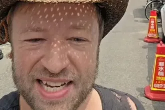 curitibano-revela-vida-em-bairro-popular-da-china-com-aluguel-de-apenas-r$-30