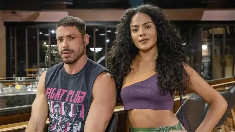 bella-campos-quebra-o-silencio-sobre-polemica-com-caua-reymond:-‘fedendo’-–-portal-uai