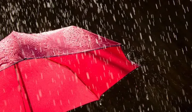 inmet-tem-alertas-amarelo-e-laranja-para-chuvas-no-pais;-veja-estados-afetados