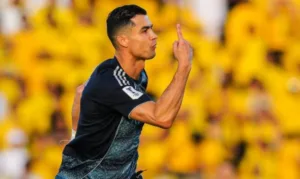 al-nassr-x-al-ahli-na-rodada-30-da-saudi-pro-league:-onde-assitir-e-destaques-da-partida