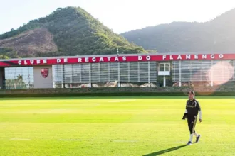 renovacao-de-bruno-henrique-ate-2027-e-pedidos-de-jardim-agitam-bastidores-do-flamengo-na-gavea