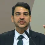 “ser-evangelico-e-uma-bencao,-mas-o-estado-e-laico”,-diz-messias-em-sabatina-ao-stf;-video