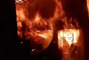 fogo-consome-sete-moradias-em-porto-alegre;-quatro-ficam-destruidas-na-zona-leste