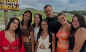 ivan-rocha-vive-com-seis-parceiras-e-duas-gravidas-em-familia-poliafetiva-que-viralizou-nas-redes