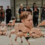 musk-e-zuckerberg-viram-caes-robos-que-fazem-‘coco-artistico’-em-museu