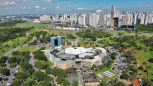 confira-o-que-abre-e-o-que-fecha-no-feriado-do-dia-do-trabalhador,-em-goiania