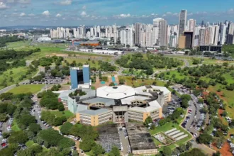 confira-o-que-abre-e-o-que-fecha-no-feriado-do-dia-do-trabalhador,-em-goiania