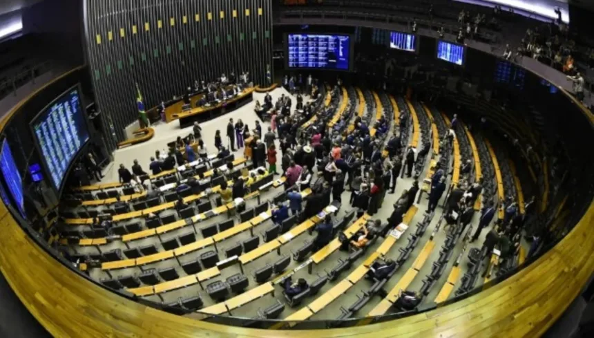 o-que-e-dosimetria?-congresso-analisa-veto-do-presidente-ao-projeto-que-reduz-pena-de-condenados-por-atos-golpistas