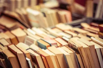 promotoria-abre-inquerito-para-apurar-descarte-de-milhares-de-livros-em-osasco-(sp)