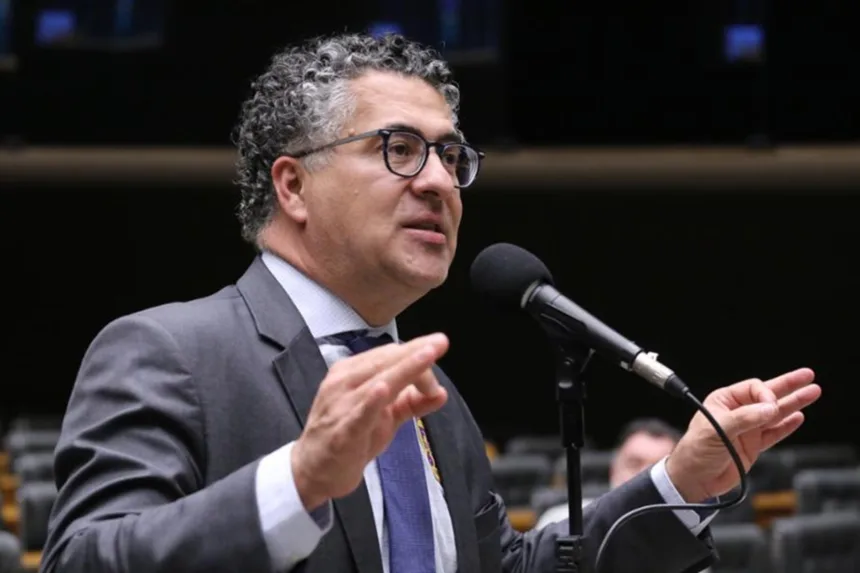 presidente-de-comissao-do-fim-da-6×1-ve-“vontade-politica”-para-avanco