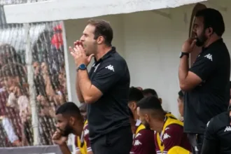 thiago-carvalho-celebra-acesso-com-o-juventus-sp-“feliz-em-entrar-na-historia-do-clube”