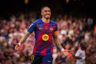 raphinha,-do-barcelona,-entra-no-radar-de-clubes-da-arabia-saudita,-diz-jornal