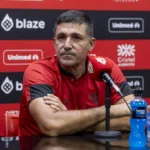 eduardo-souza-aponta-oscilacao-do-atletico-apos-eliminacao-na-copa-centro-oeste