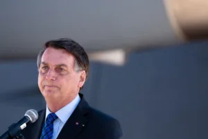 jair-bolsonaro-internado-em-brasilia-para-cirurgia-de-ombro-apos-autorizacao-judicial