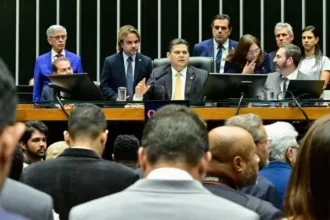 deputados-derrubam-veto-presidencial-sobre-pl-da-dosimetria-em-brasilia;-reducao-de-pena-do-ex-presidente-jair-bolsonaro