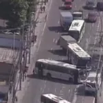 seis-onibus-sao-sequestrados-e-usados-como-barricadas-na-zona-norte-do-rio-de-janeiro