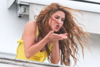 embaixada-dos-eua-alerta-turistas-norte-americanos-sobre-show-da-shakira-–-cnn-brasil