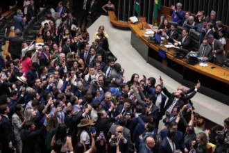 partidos-com-ministerios-ajudaram-a-derrubar-veto-de-lula-a-dosimetria