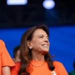“saio-daqui-com-o-coracao-cheio-de-fe,-coragem-e-determinacao”,-diz-gracinha-caiado-na-marcha-para-jesus-2026