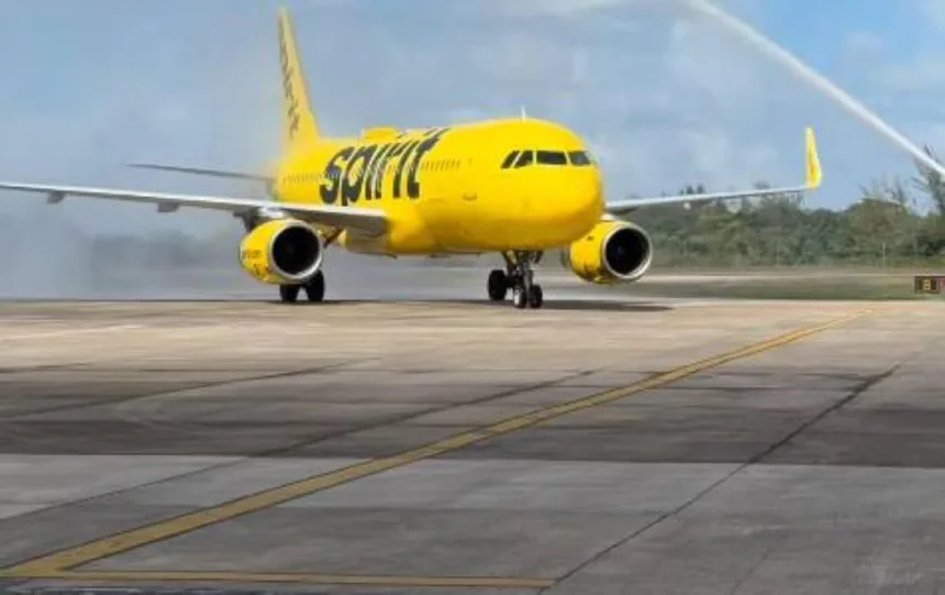 spirit-airlines-se-prepara-para-encerrar-operacoes-apos-fracasso-de-socorro-do-governo-trump