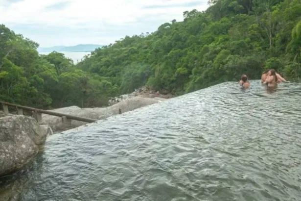 turistas-sao-rendidos-e-amarrados-em-assalto-na-trilha-da-cachoeira-do-jarrao-em-palhoca
