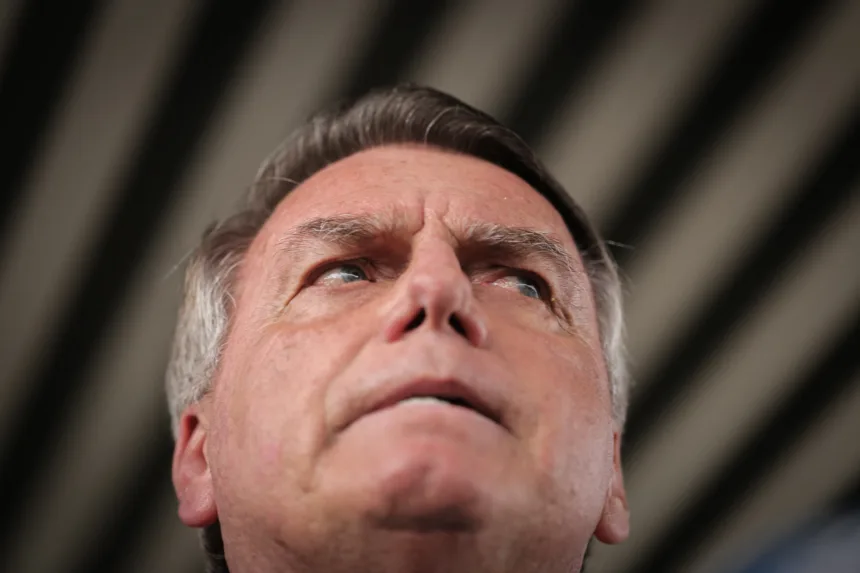 bolsonaro-fez-10-cirurgias-desde-a-facada;-veja-quais-foram