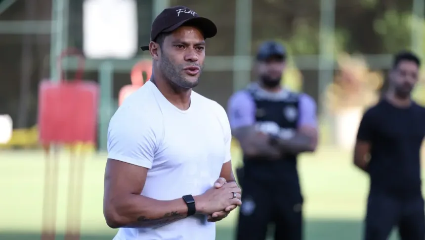 “nunca-me-preparei-para-esse-momento”:-hulk-se-despede-do-atletico-mg-e-dos-ex-companheiros-em-discurso-emocionado