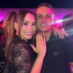 influenciadora-e-pedida-em-casamento-durante-show-de-henrique-e-juliano-em-goiania