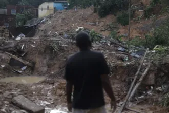 sobe-para-6-o-numero-de-mortos-nas-chuvas-em-pernambuco;-mais-de-2.600-estao-fora-de-casa