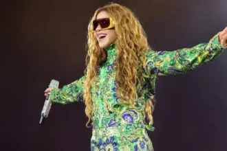 show-da-shakira-reune-2-milhoes-em-copacabana
