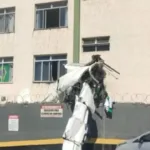 aviao-cai,-se-choca-em-predio-e-deixa-pelo-menos-dois-mortos-em-bh;-video