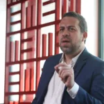 governo-lula-e-contra-transicao-para-fim-da-escala-6×1,-diz-boulos