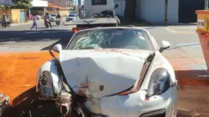 justica-concede-medida-protetiva-a-passageira-de-porsche-que-atingiu-cmei-em-goiania