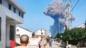 explosao-em-fabrica-de-fogos-mata-21-pessoas-na-china-e-fere-outras-61