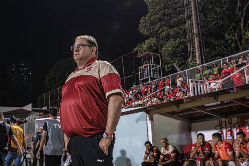 “acabou-o-mundo”,-guto-ferreira-ironiza-empate-do-vila-nova