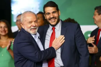 lula-pede-que-messias-permaneca-no-governo-apos-ser-rejeitado-para-o-stf