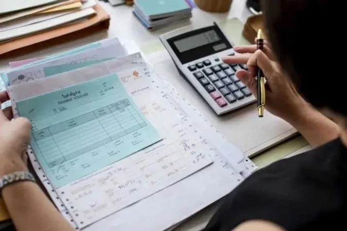 dividas-com-bancos-somam-r$-557,7-bi-e-atingem-quase-metade-dos-brasileiros-–-correio-braziliense