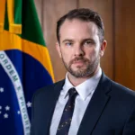 fazenda-reune-assessoria-internacional-antes-da-ida-de-lula-aos-eua