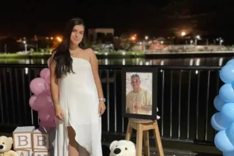 ‘la-do-ceu,-ele-esta-feliz’:-gravida-homenageia-namorado-em-cha-revelacao-em-itaberai