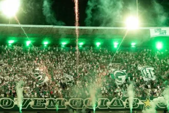organizada-do-goias-se-junta-ao-movimento-verde-amarelo-para-copa-do-mundo