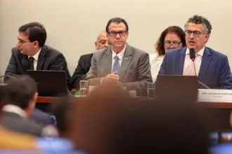 governo-quer-implementacao-imediata-do-fim-da-escala-6×1,-diz-marinho