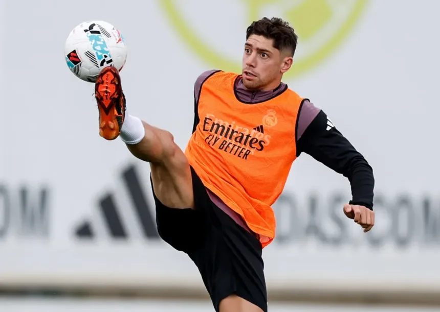 valverde-e-tchouameni-discutem-e-trocam-empurroes-em-treino-do-real-madrid,-diz-jornal