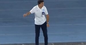 tecnico-do-racing-reclama-de-gramado-sintetico-apos-perder-para-o-botafogo:-‘nao-gosto-desse-campo,-sou-como-neymar’-–-fogaonet