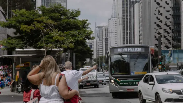 calor-continua-em-sao-paulo-ate-a-chegada-da-frente-fria,-no-fim-de-semana